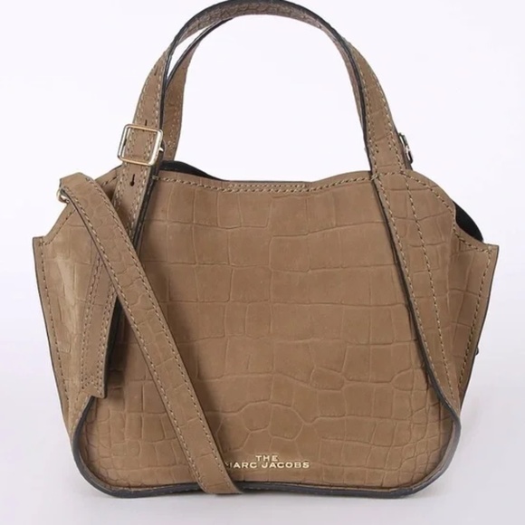 Marc Jacobs Handbags - Marc Jacobs Mini Director Bag - EUC!!!